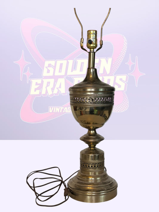 Hollywood Regency Brass trophy-style table lamp (50’s-60’s)
