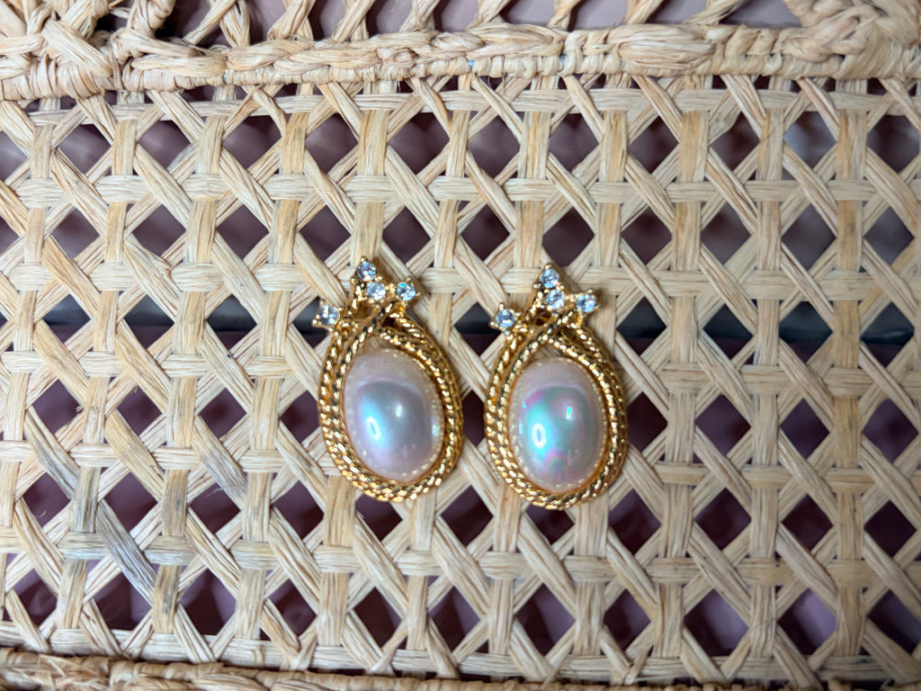 Nolan Miller 1980s Statement Faux Mabe Pearl Rhinestone clip-on Earrings (80’s)