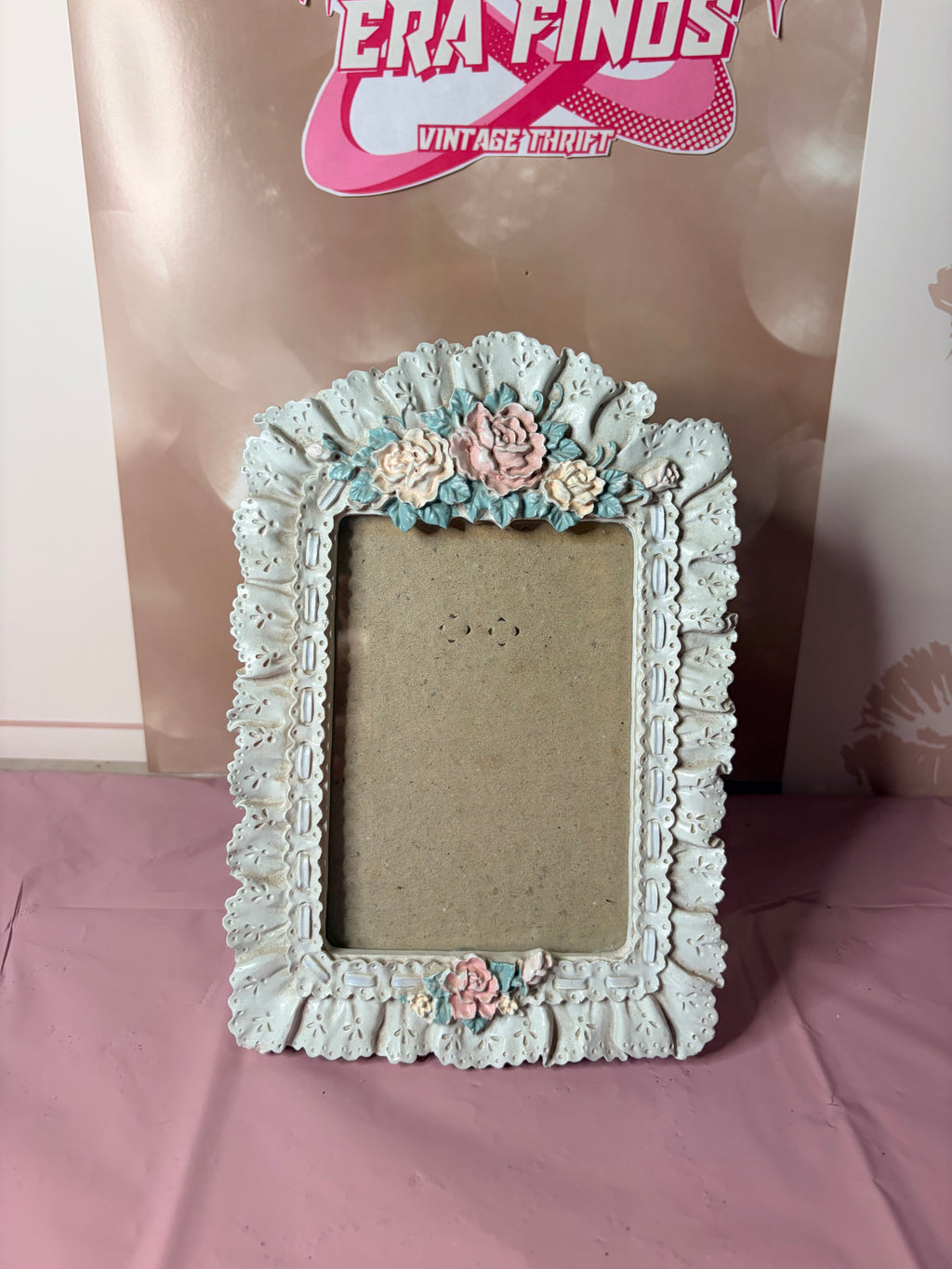 Resin Photo Frame | Ruffled White Faux Eyelet Lace with Pastel Pink (90’s)