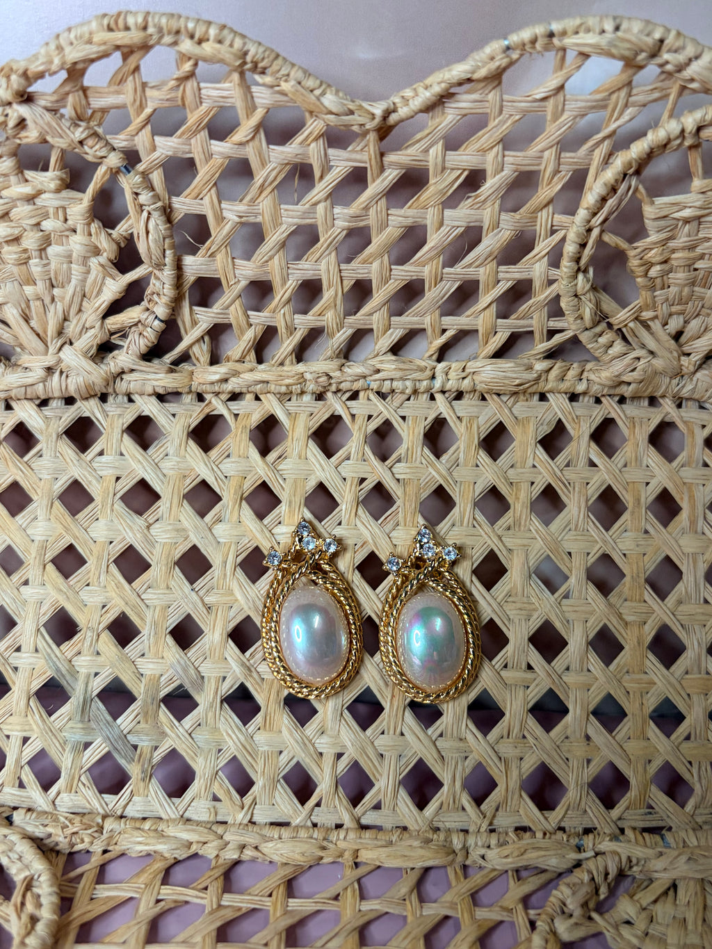 Nolan Miller 1980s Statement Faux Mabe Pearl Rhinestone clip-on Earrings (80’s)