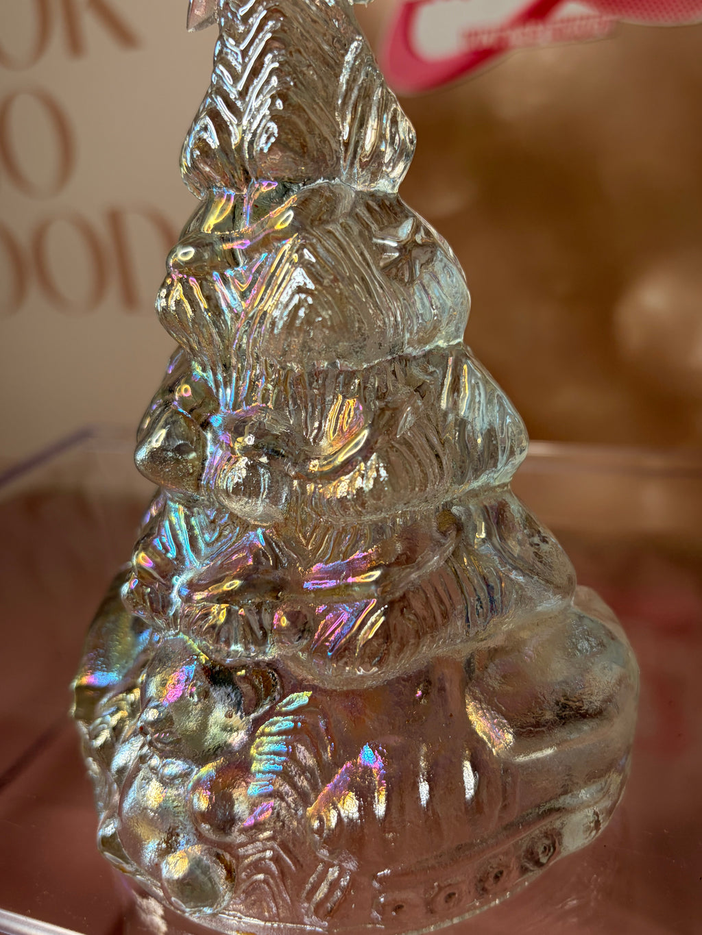 Iridescent carnival glass Christmas tree figurine (80-90’s)