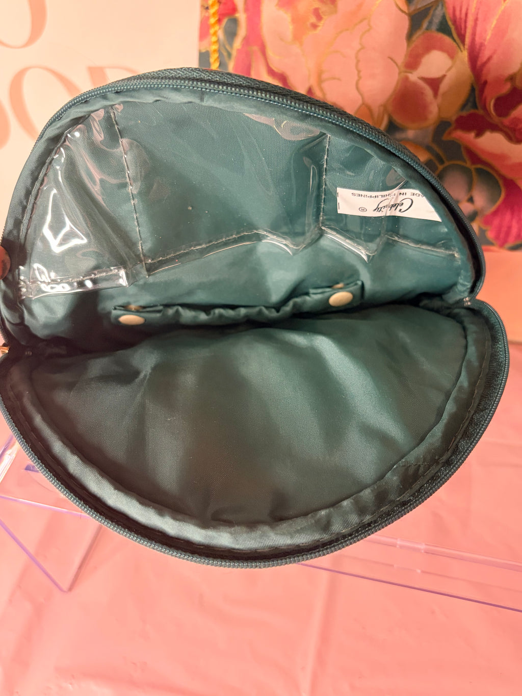 Floral cosmetic 3-set travel bags (80’s)