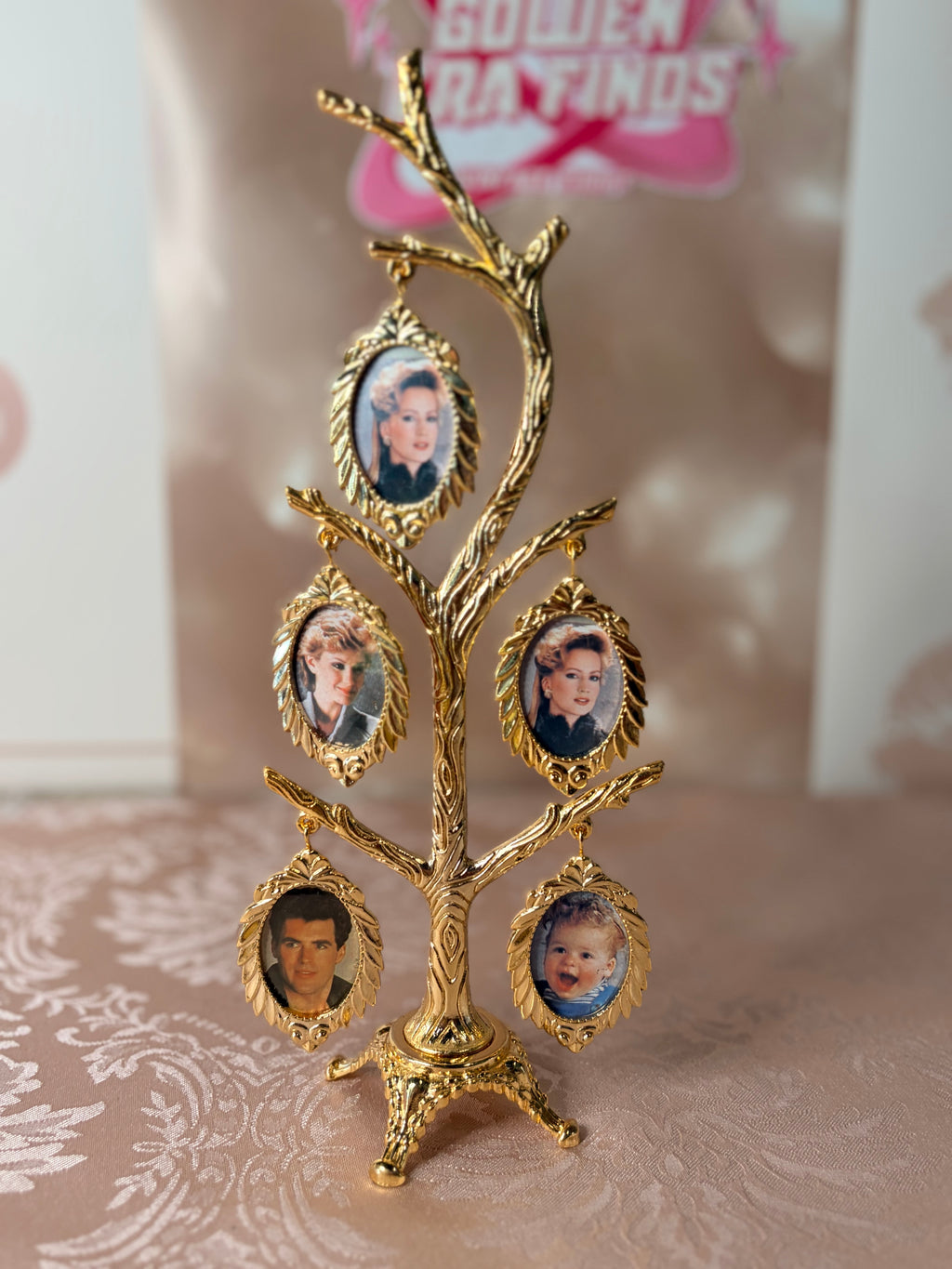 14-carat gold-plated 5-leaf family tree picture frame (90’s)