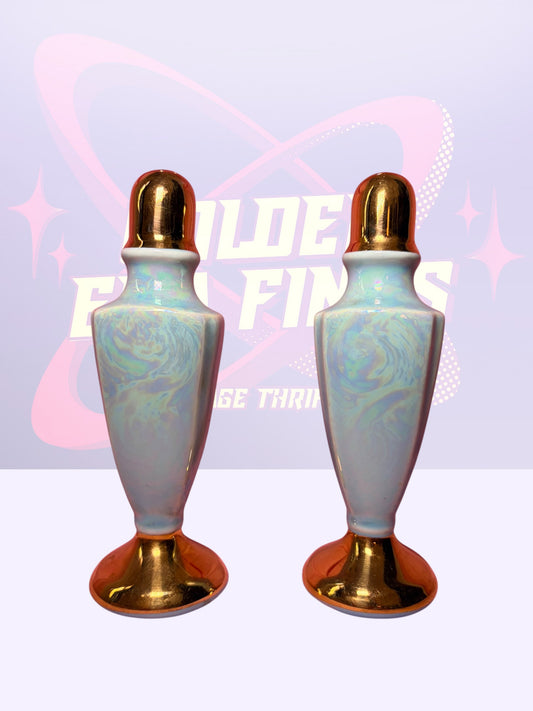 22 KT Gold & Pearlized Porcelain Lusterware S&P shakers (1950)